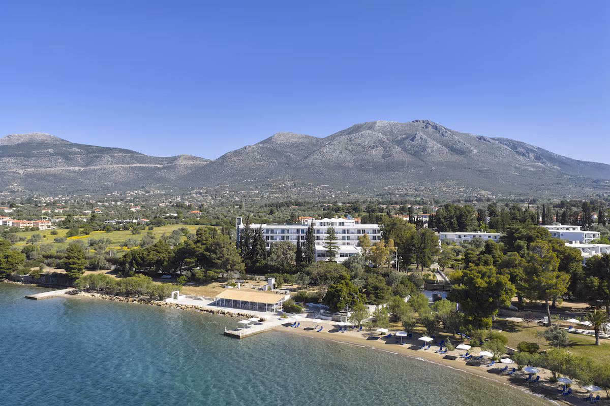 Tiara Holidays - Paradise Resort Evia - exterior view - beach